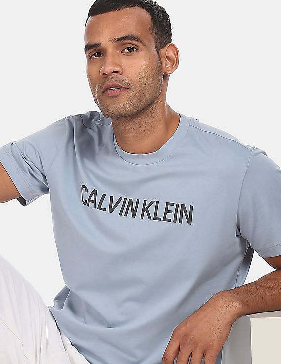 Calvin klein reflective t hot sale shirt