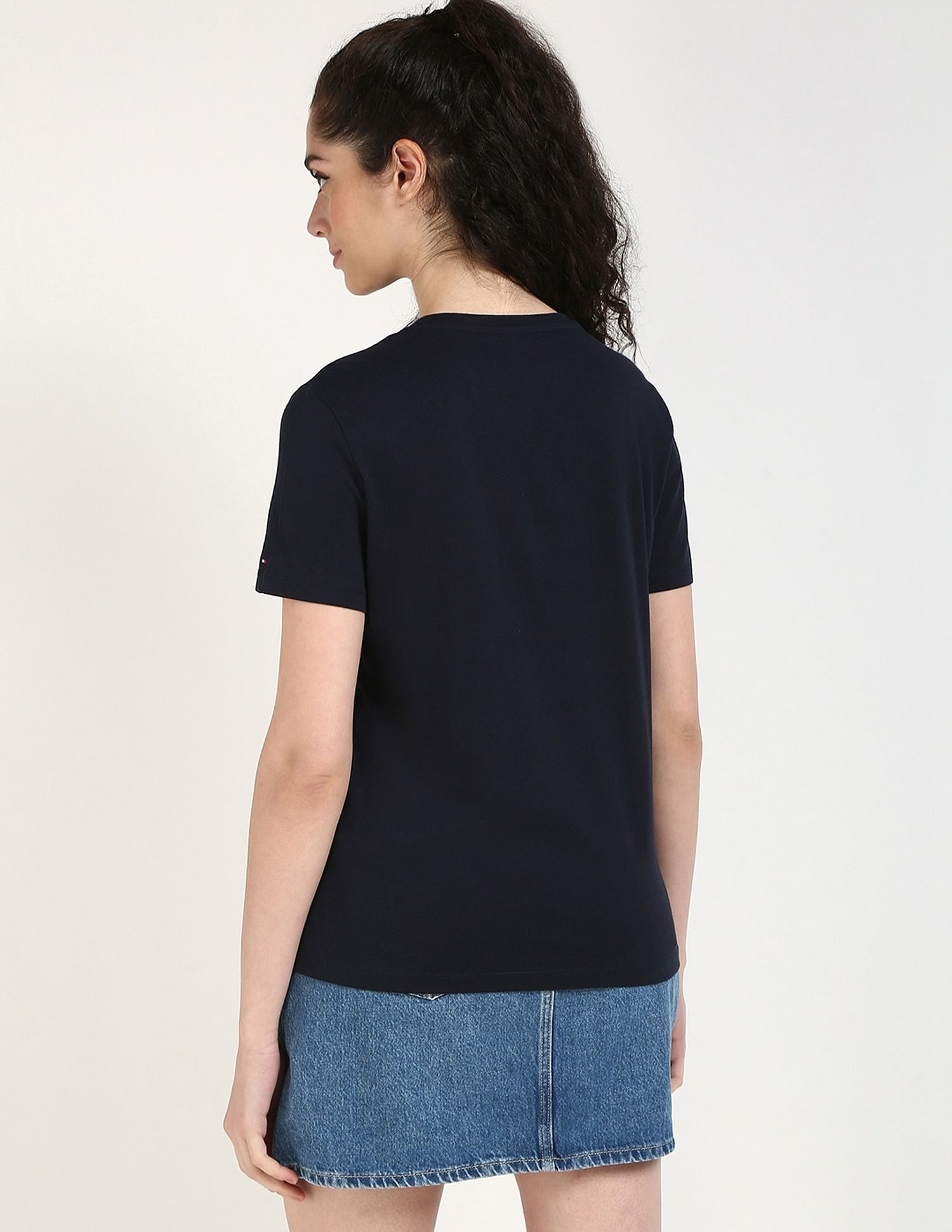 Tommy Hilfiger Logo Regular-Fit Cotton T-Shirt