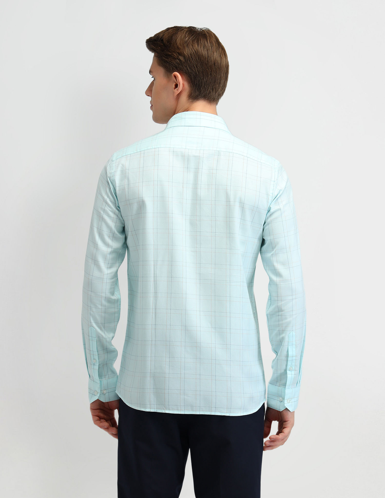 Arrow Pure Cotton Manhattan Slim Fit Shirt