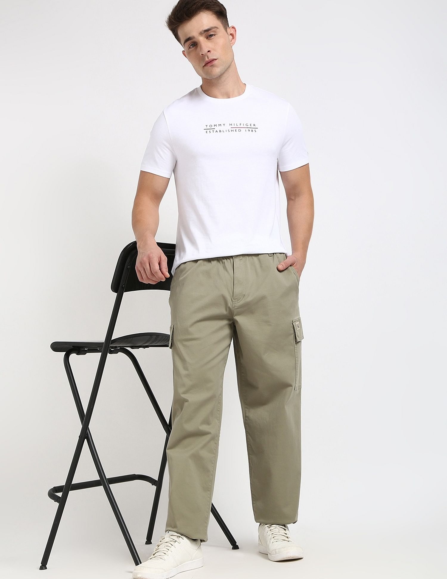 Tommy Hilfiger Logo Regular-Fit Cotton T-Shirt