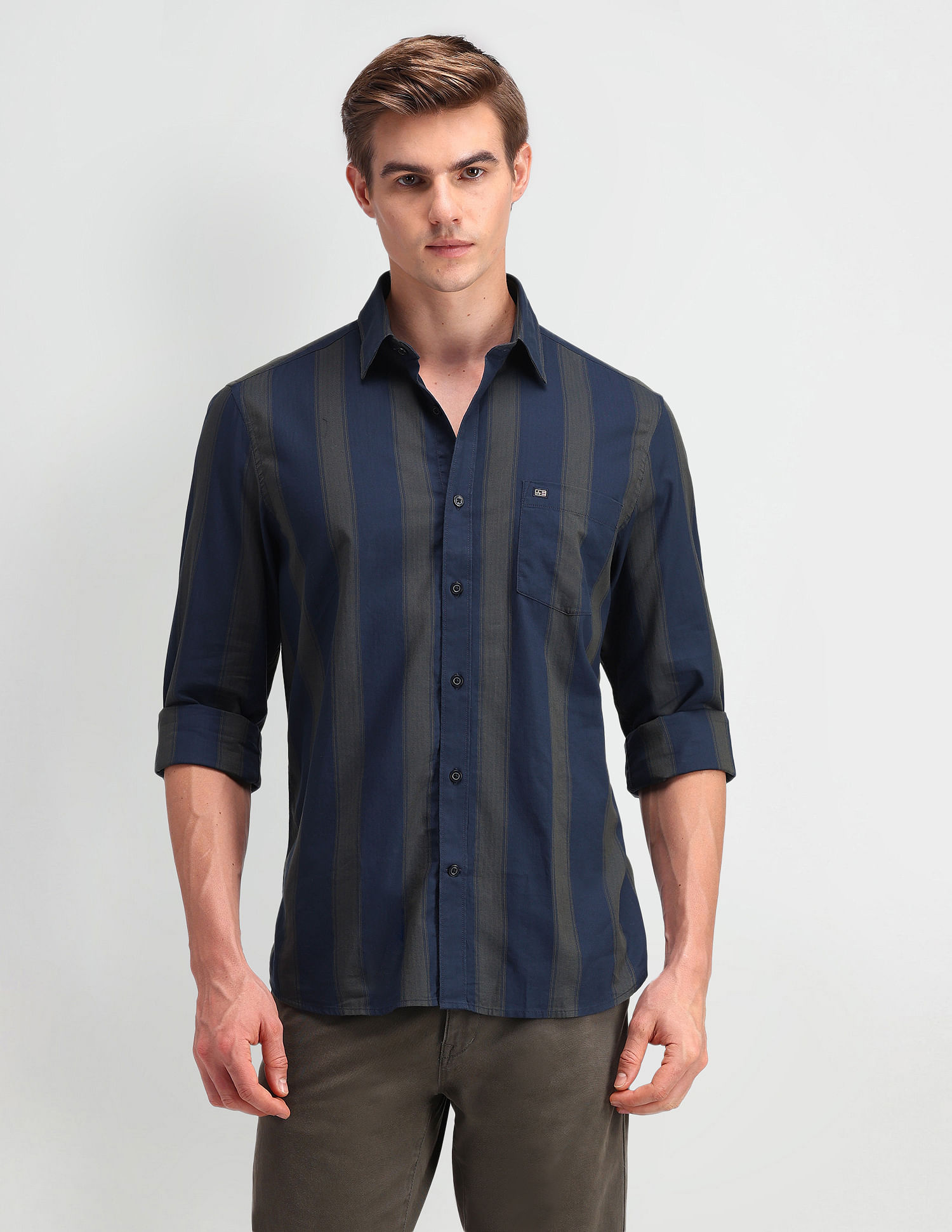 Arrow Sport Liberty Classic Fit Vertical Striped Shirt