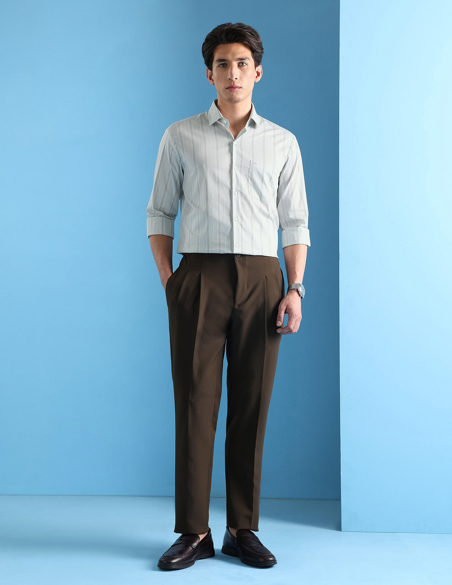 Arrow Twill Vertical Striped Velocity Shirt