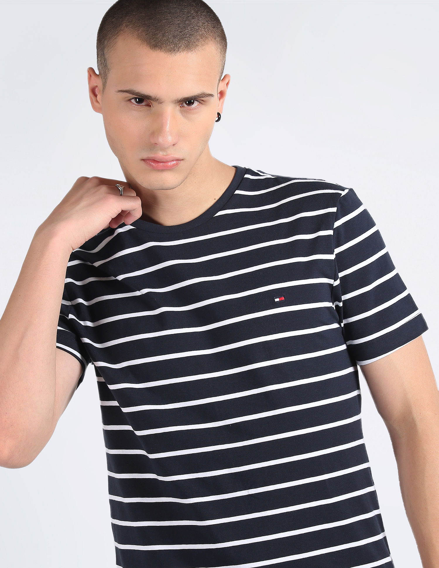 verden angreb bredde Buy Tommy Hilfiger Horizontal Stripe Slim Fit Cotton T-Shirt - NNNOW.com