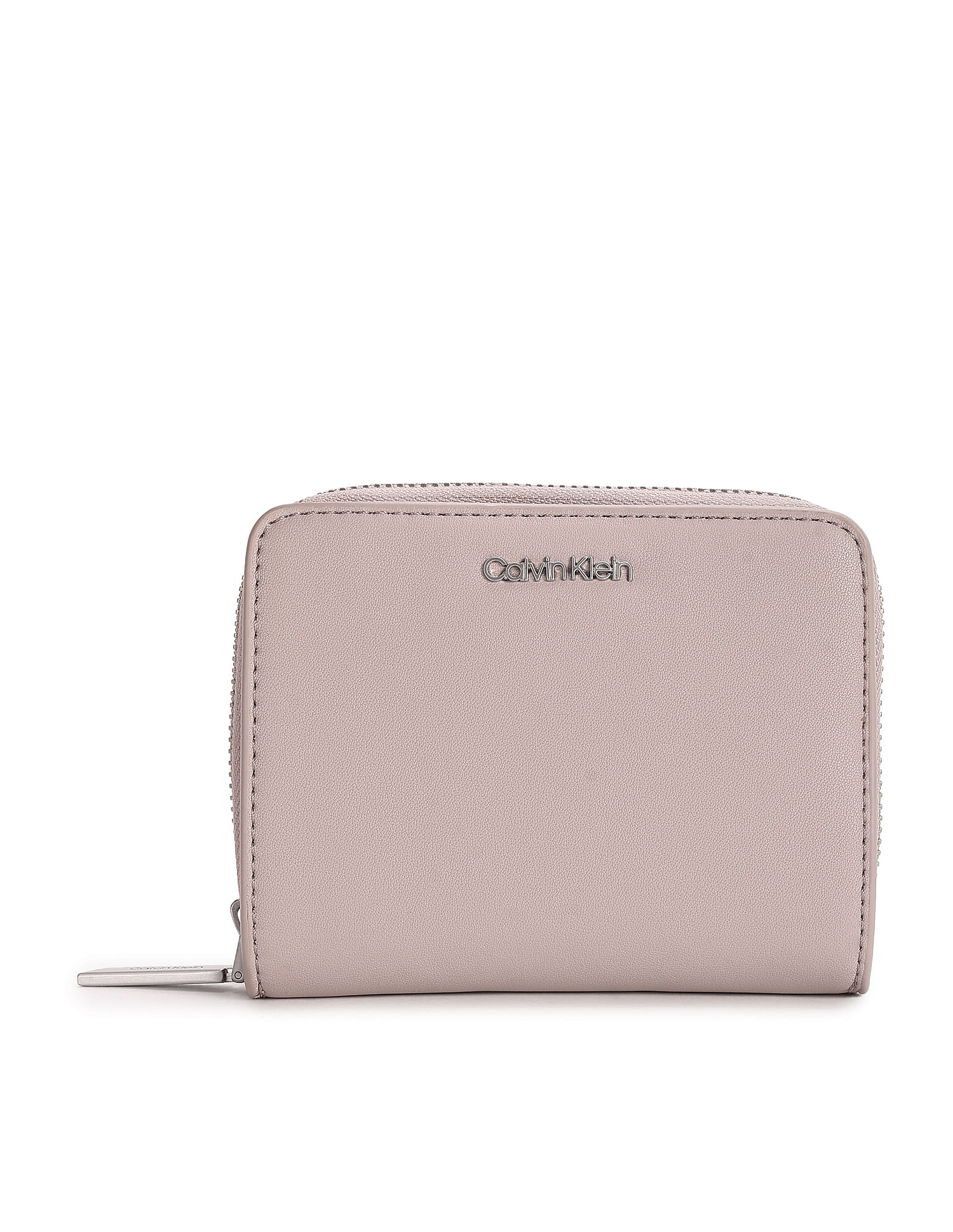 Calvin Klein Zip Around Wallet W / Wristlet Eggshell | Buy bags, purses &  accessories online | modeherz