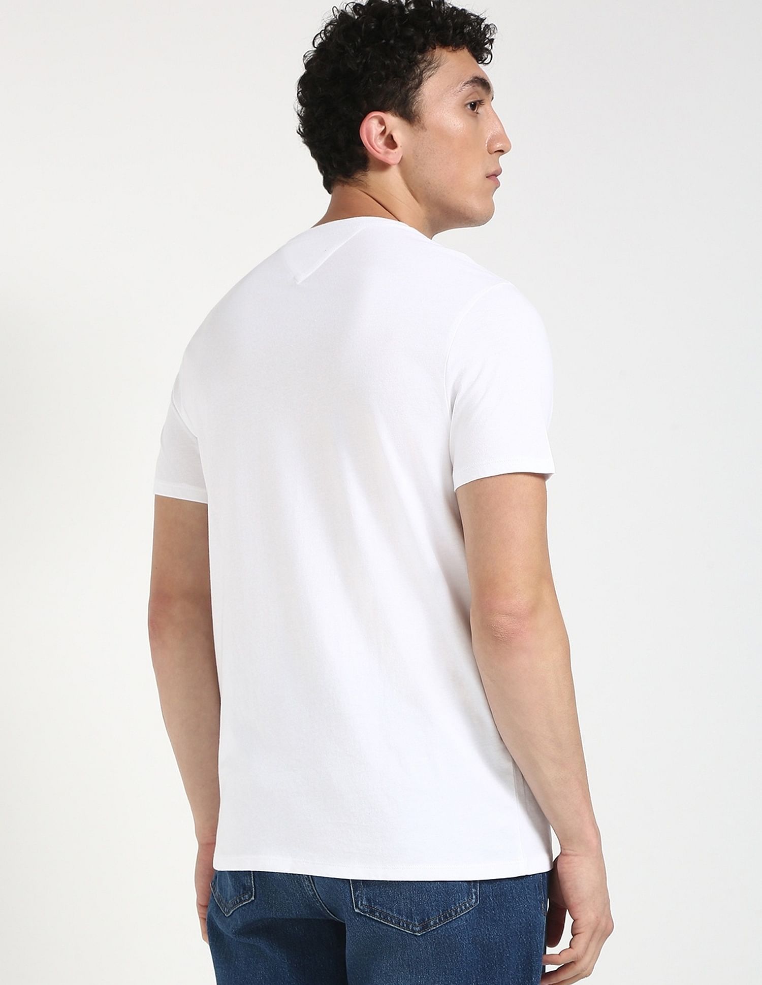 Tommy Hilfiger Logo Regular-Fit Cotton T-Shirt