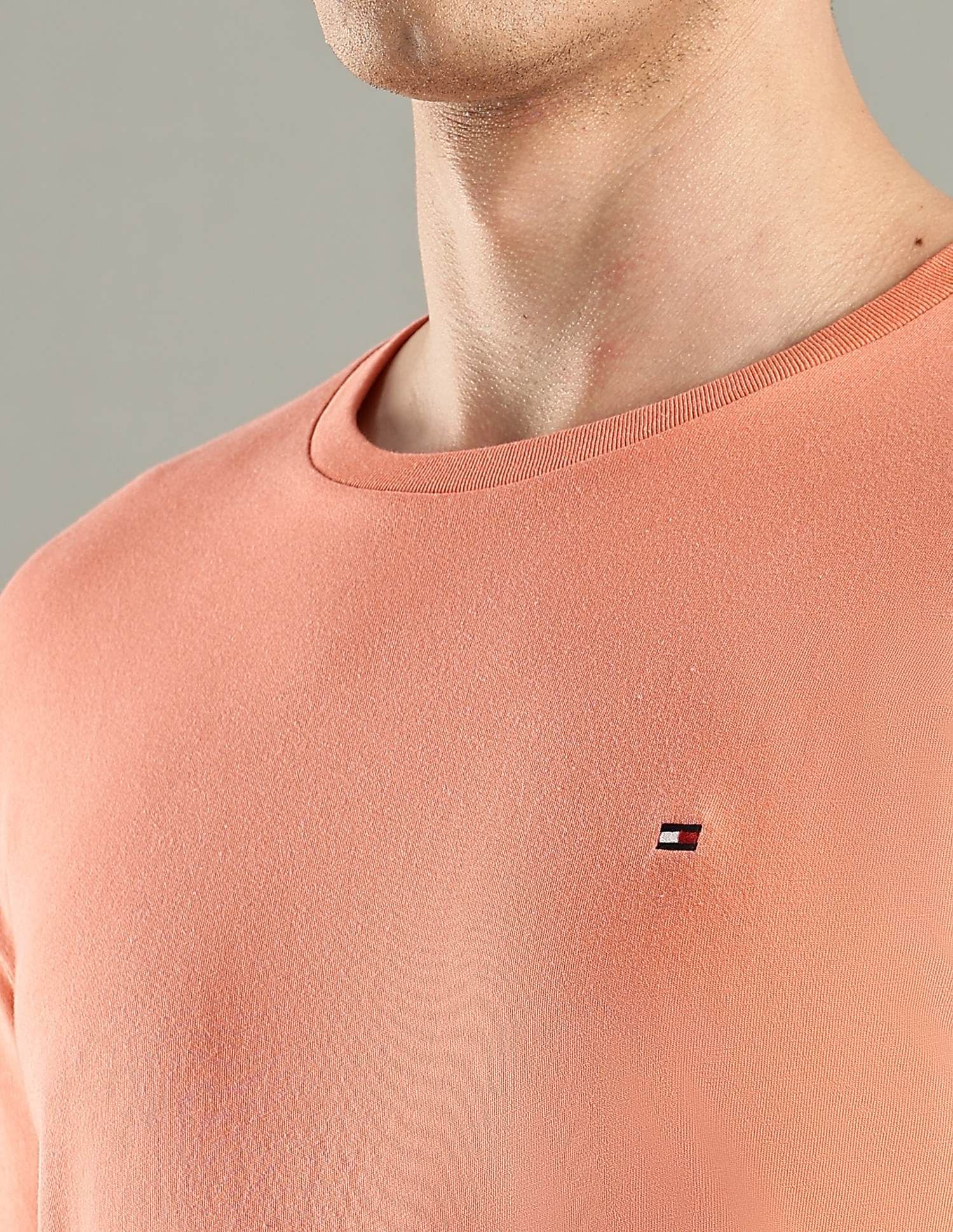 Tommy Hilfiger Solid Regular-Fit Cotton T-Shirt