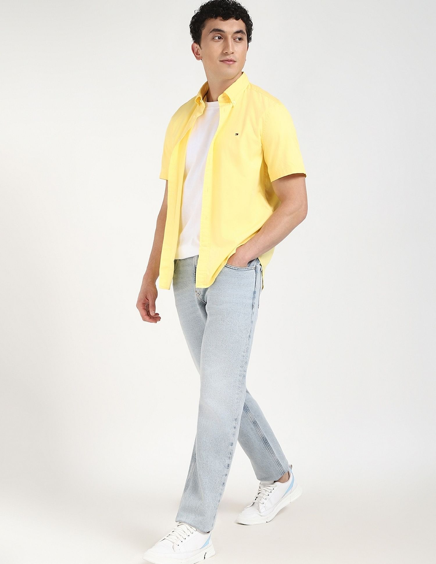 Tommy Hilfiger Solid Regular-Fit Poplin Woven Shirt