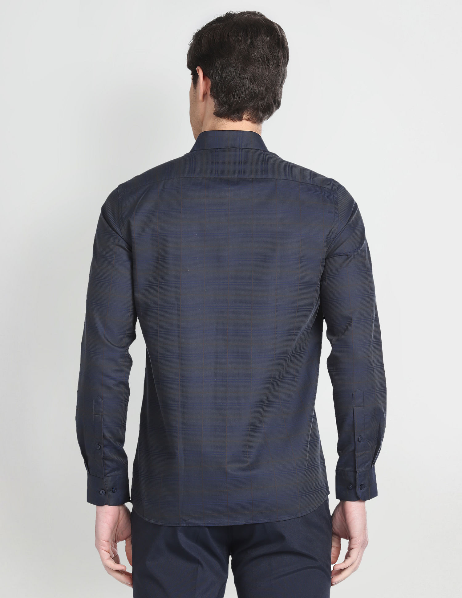 Arrow Patterned Windowpane Slim Formal Shirt