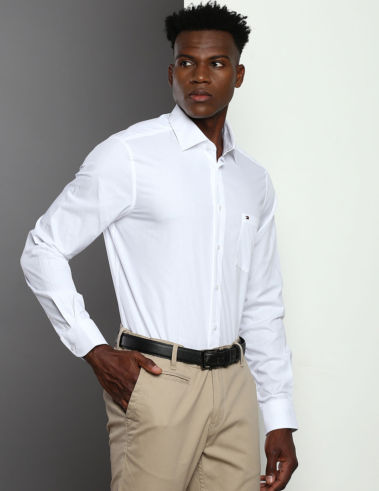 Tommy Hilfiger Solid Tonal Dobby Cotton Shirt