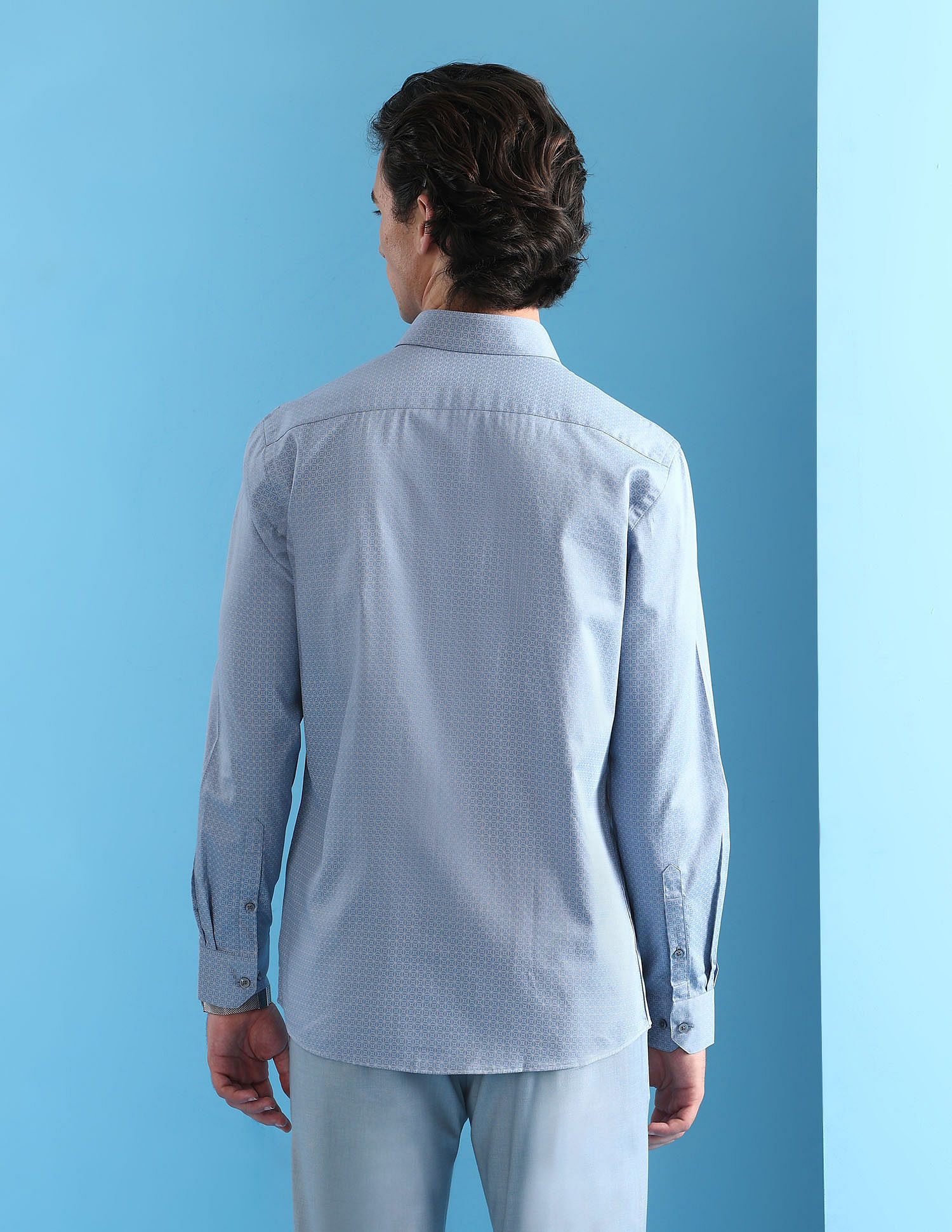 Arrow Geometric Printed Velocity Shirt