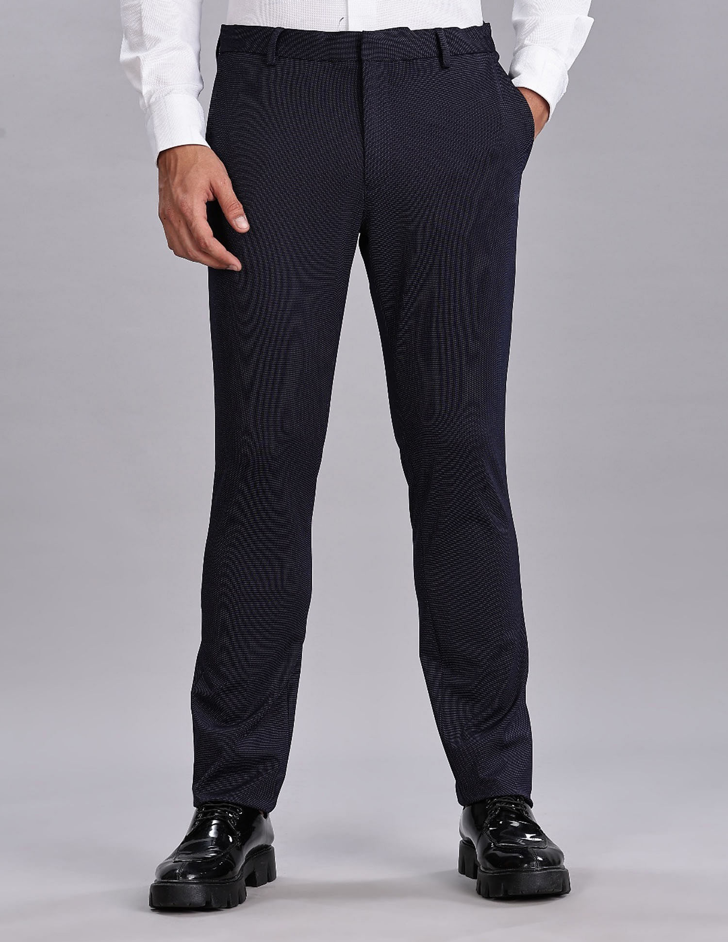Tommy Hilfiger Regular-Fit Printed Mid Rise Trousers