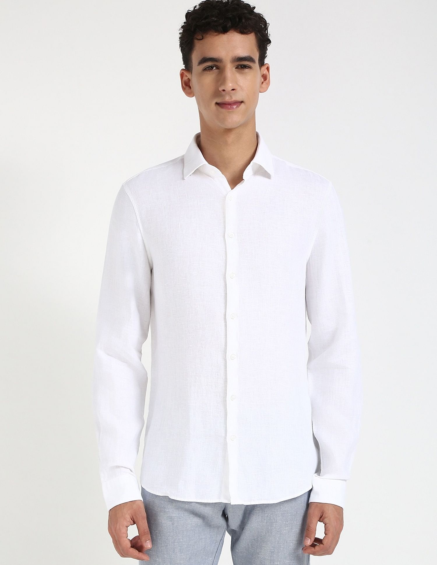 Calvin Klein Jeans Solid Slim Fit Plain Woven Shirt