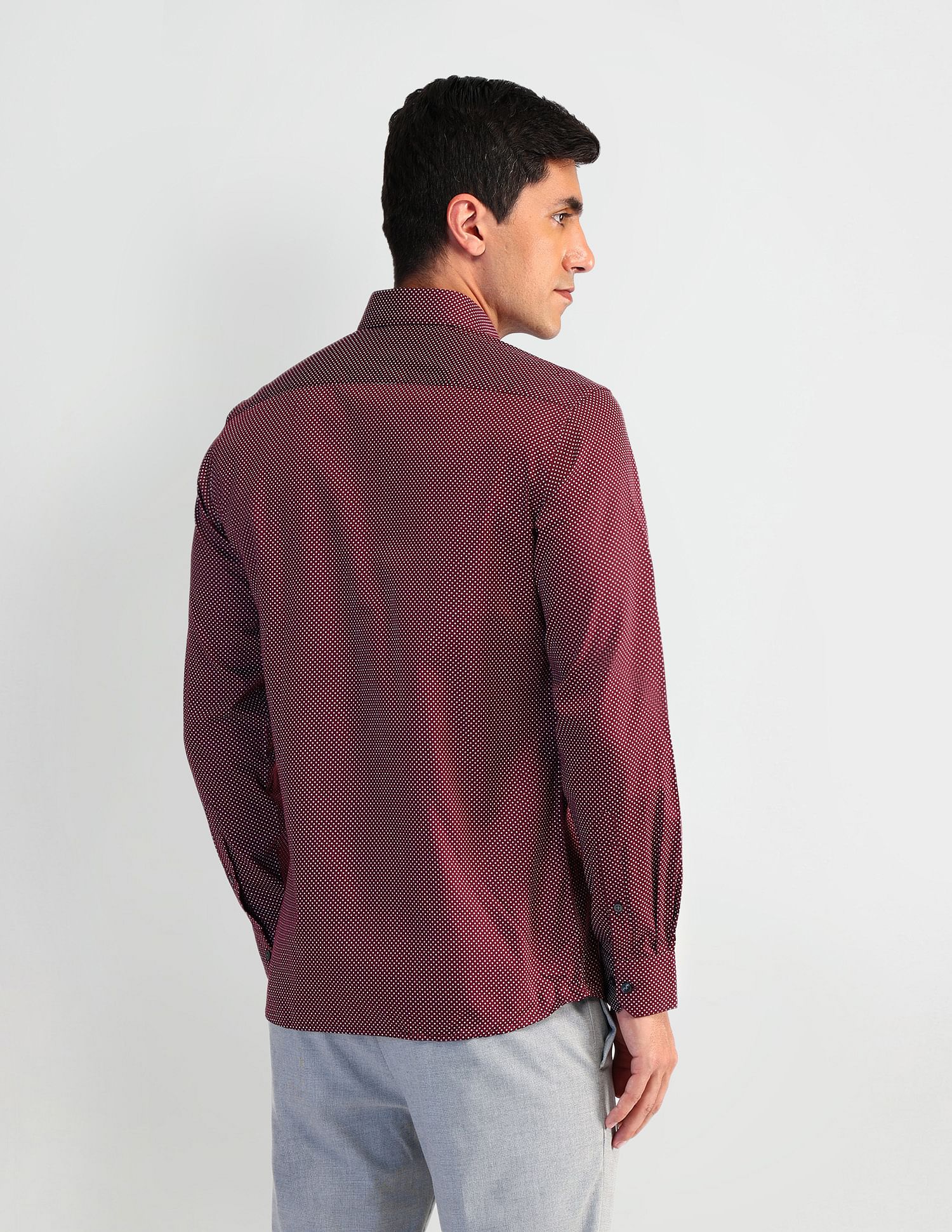 Arrow Manhattan Slim Cotton Shirt