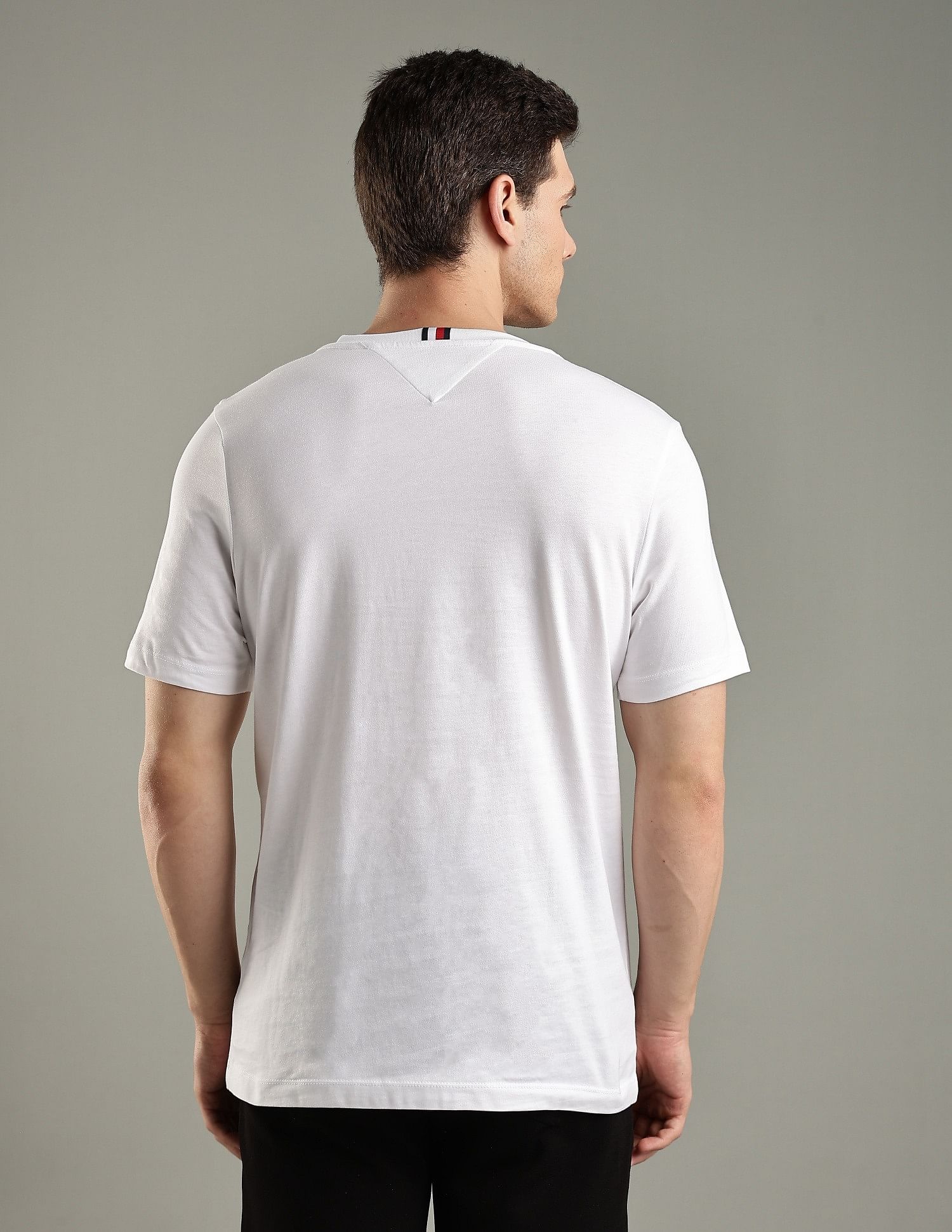 Tommy Hilfiger Embroidered Logo Regular-Fit Cotton T-Shirt