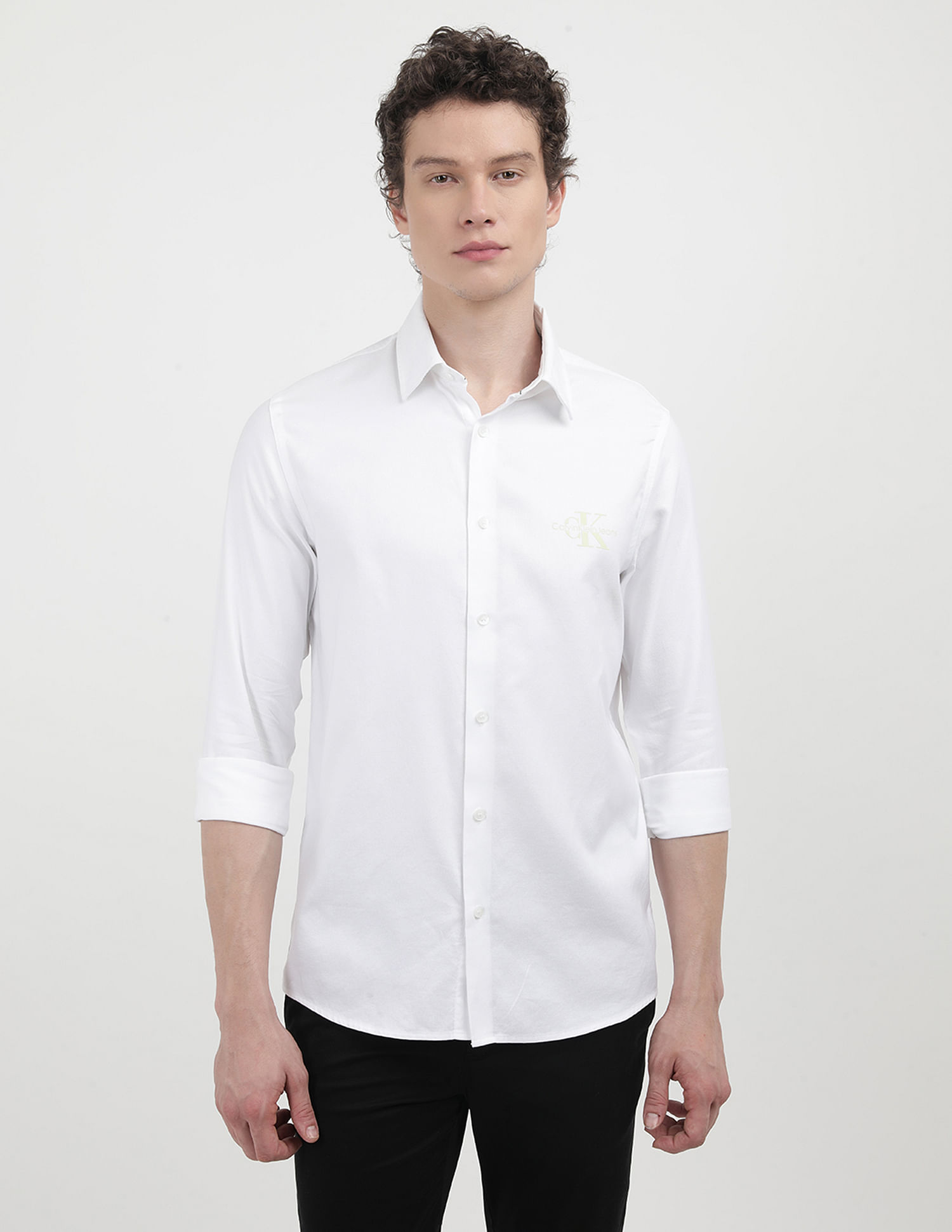 Calvin Klein Solid Slim Fit Shirt