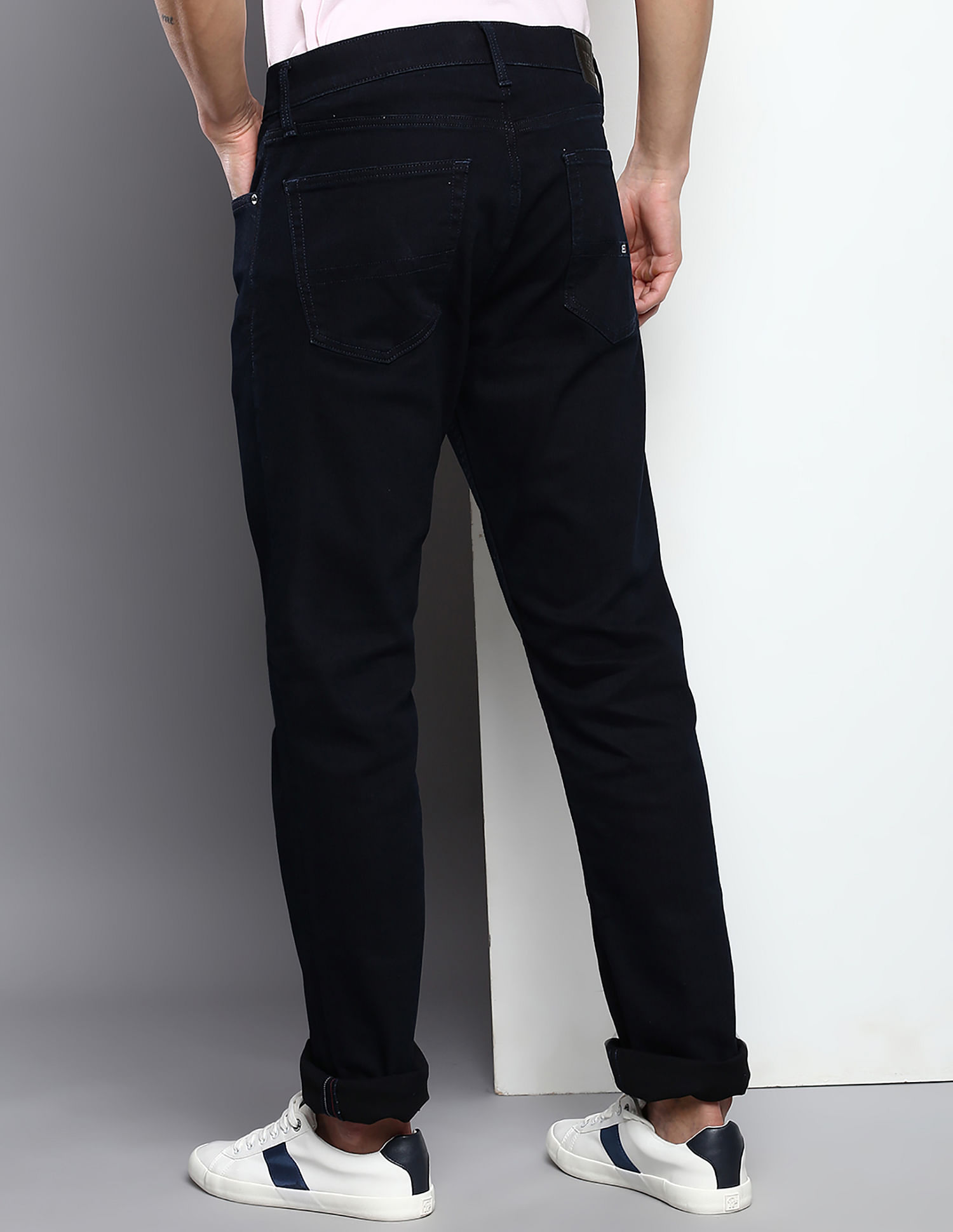 Tommy Hilfiger Rinsed Ryan Straight Fit Jeans