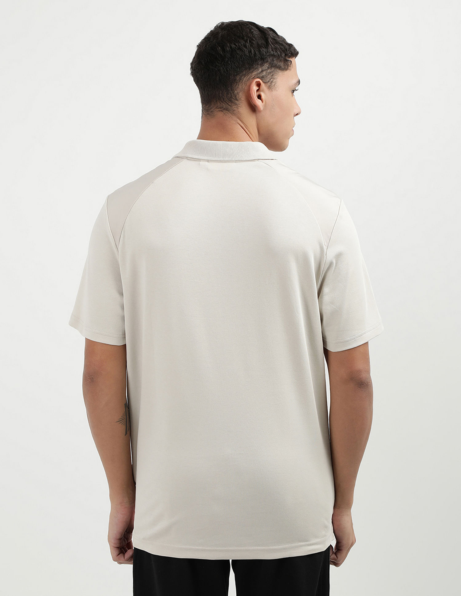Calvin Klein Jeans Solid Regular Fit Polo Shirt