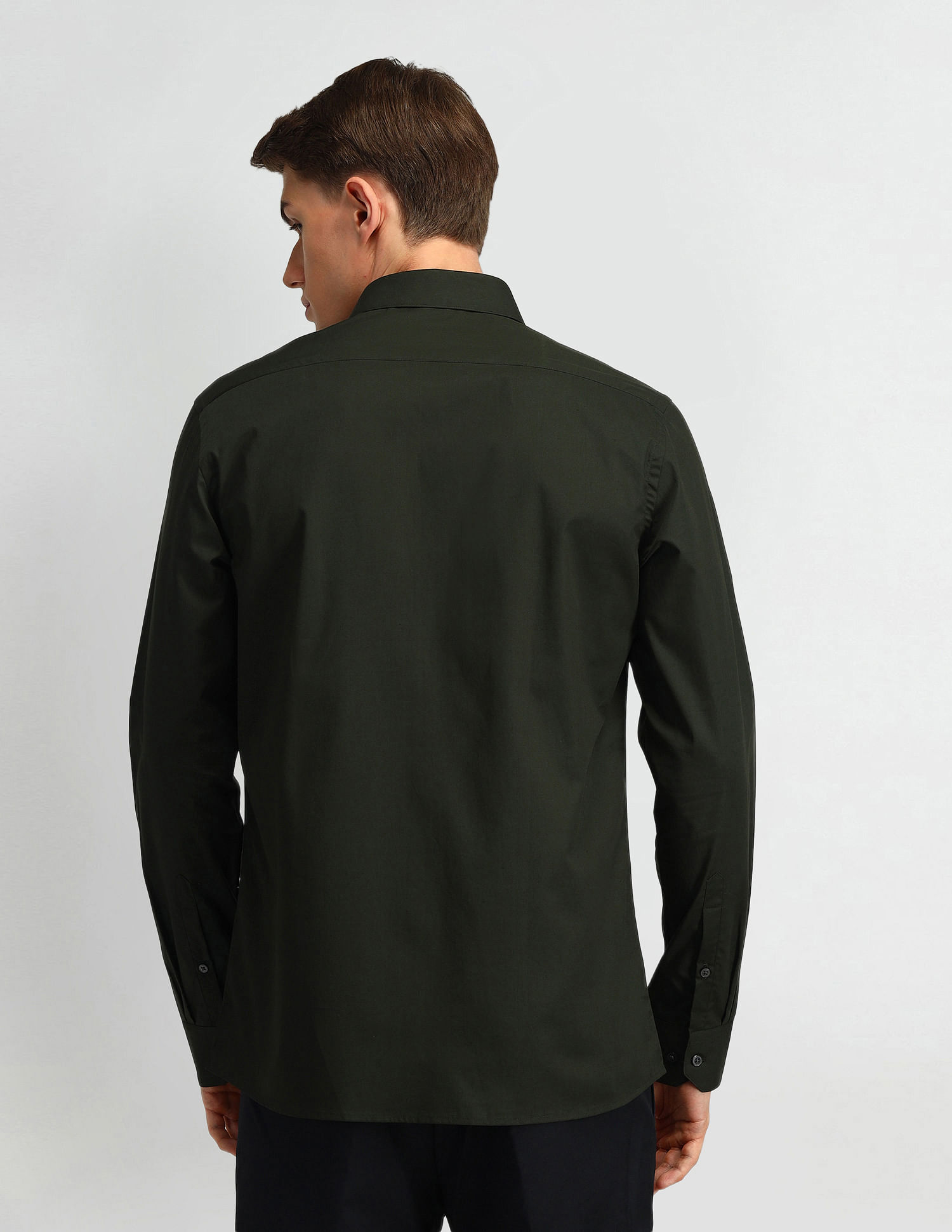 Arrow Manhattan Slim Fit Cotton Shirt