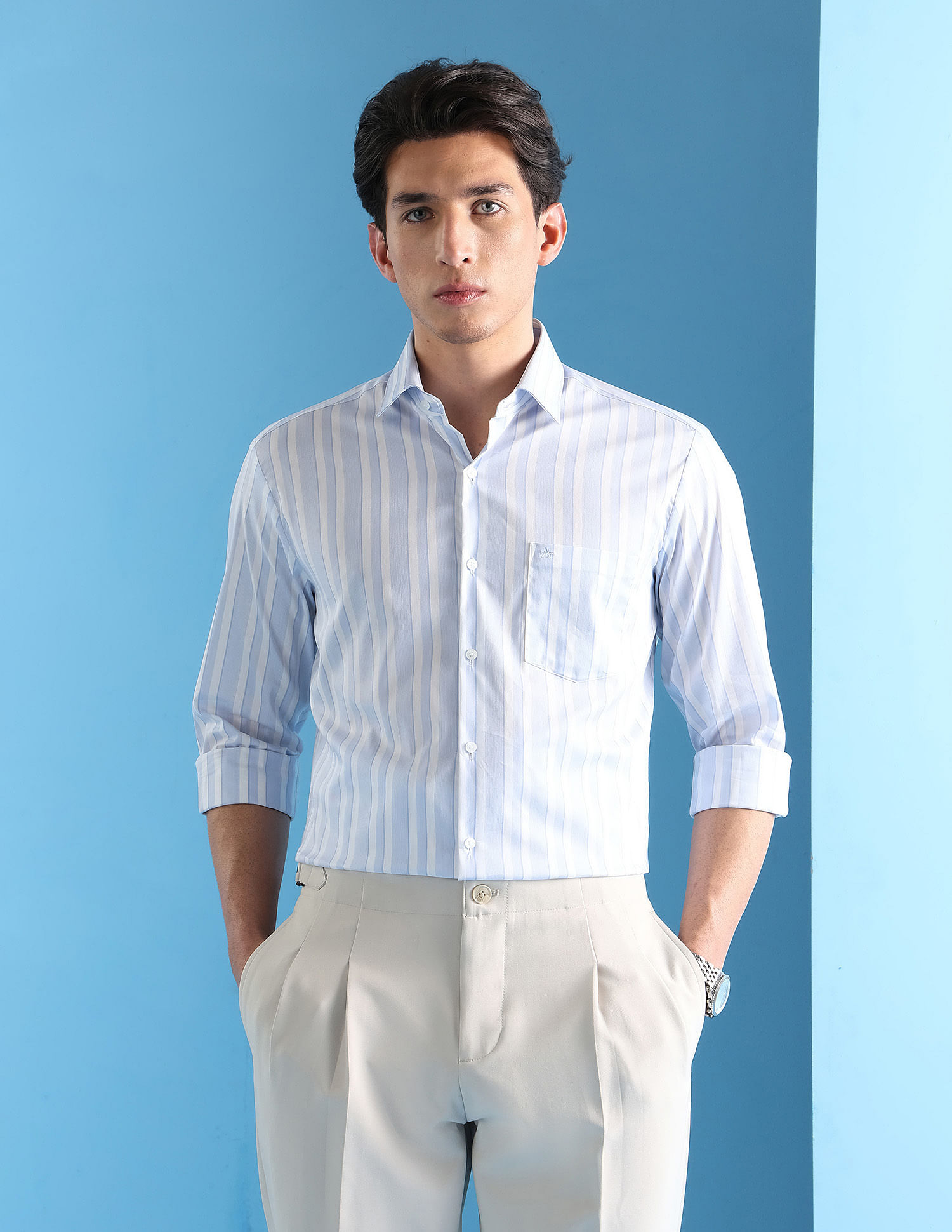 Arrow Manhattan Slim Fit Twill Velocity Shirt
