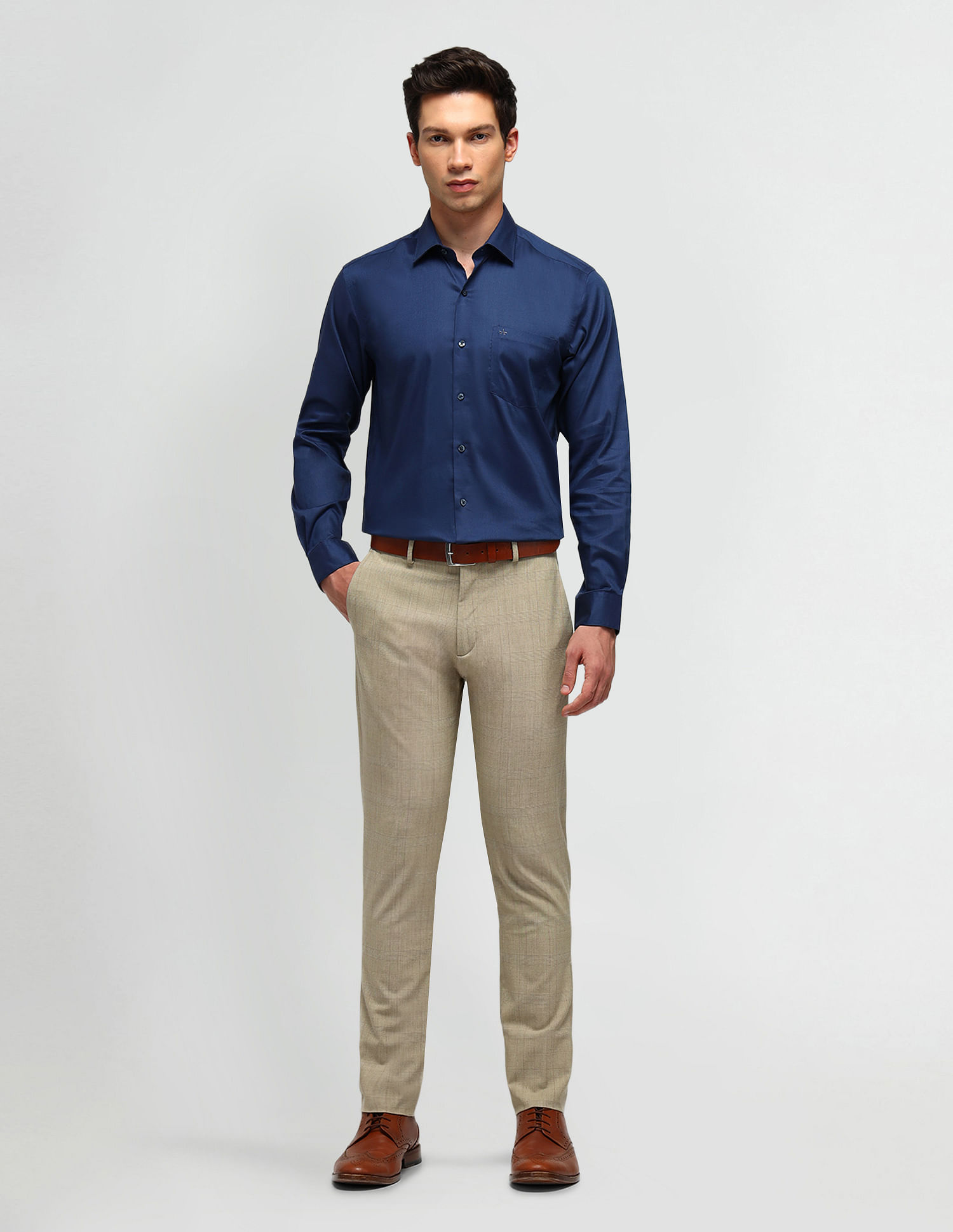 Arrow Slim Fit Dobby Solid Pattern Shirt