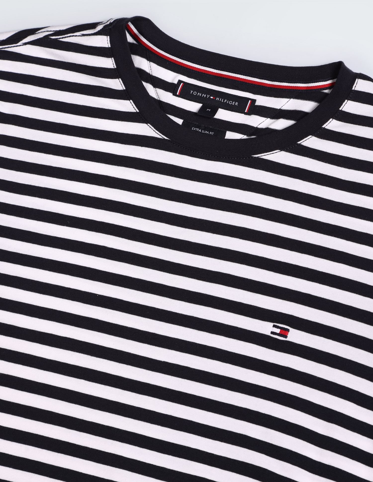 Tommy Hilfiger Solid Slim Fit T-Shirt
