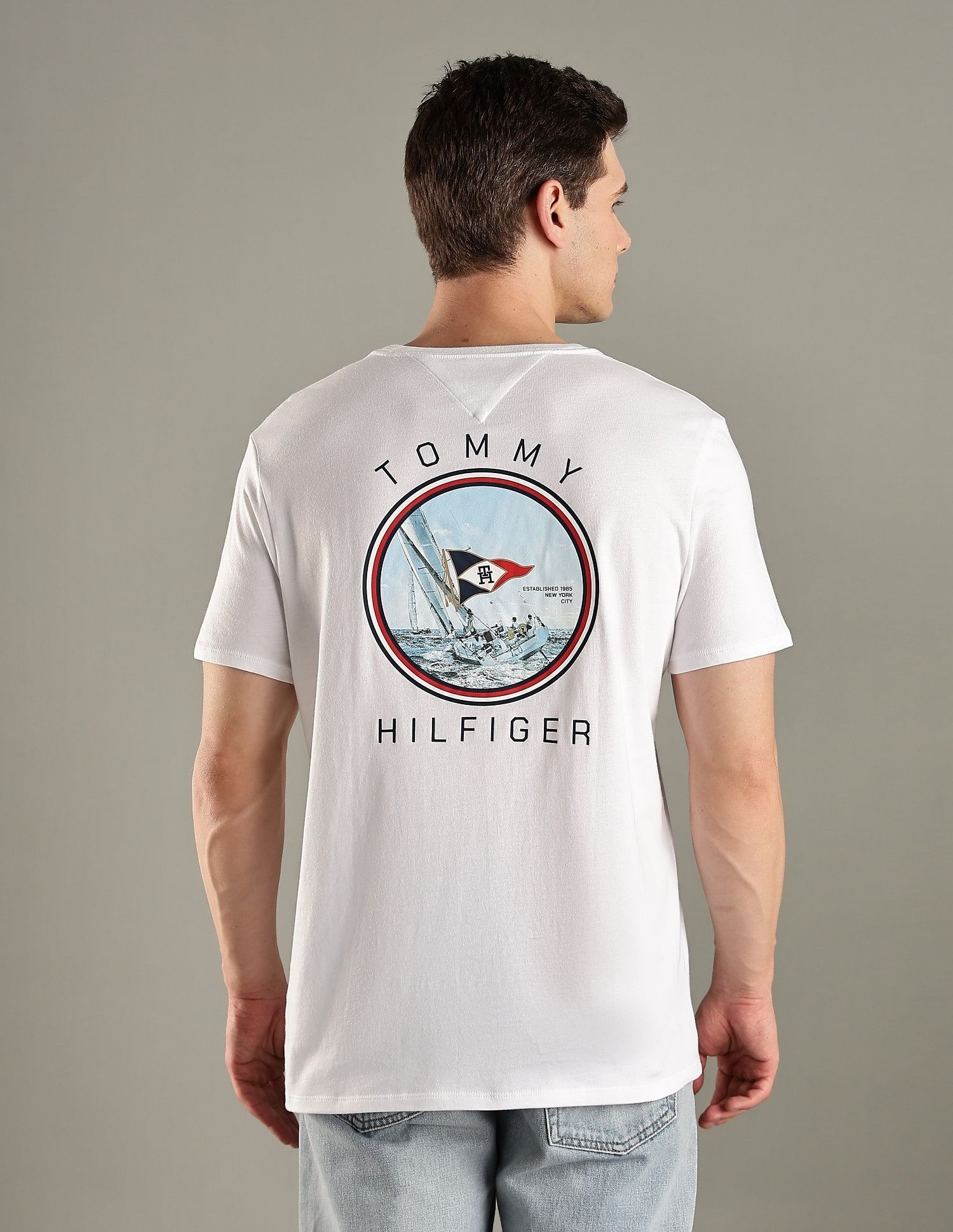 Tommy Hilfiger Graphic Regular-Fit Cotton T-Shirt
