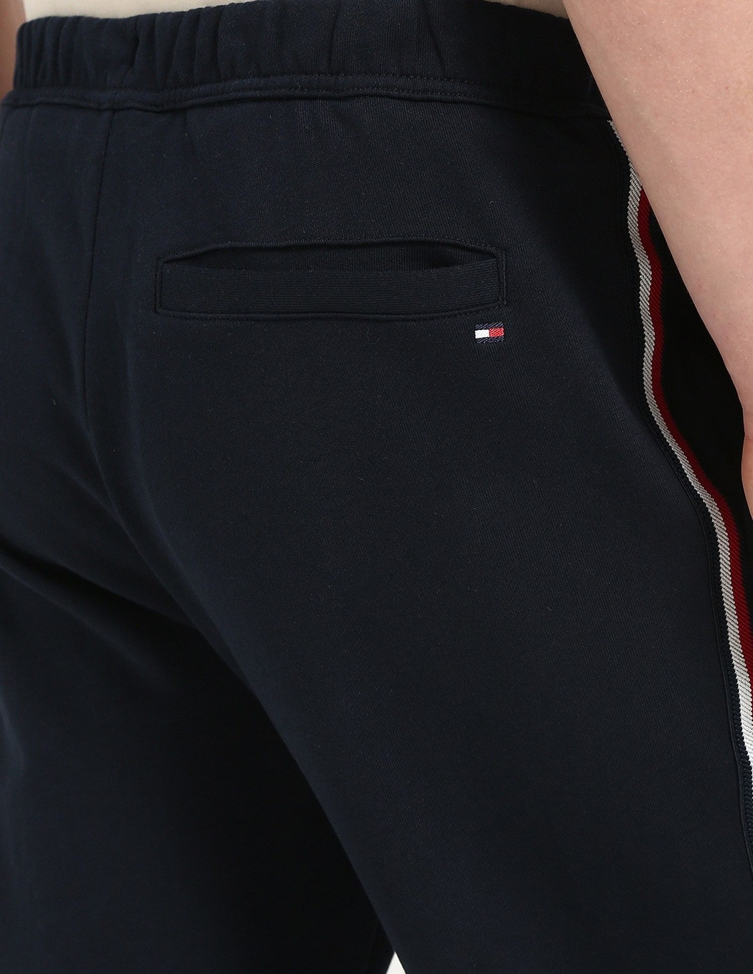 Tommy Hilfiger Regular-Fit Solid Mid Rise Jogger
