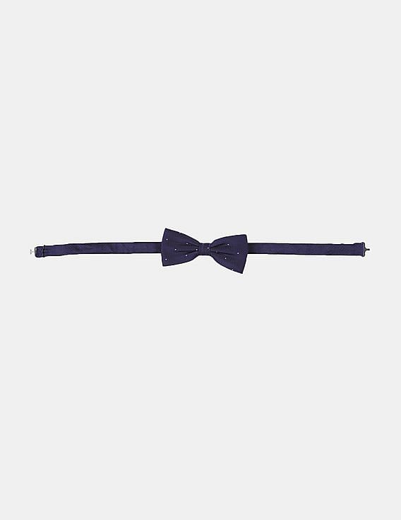 Arrow Men Blue Pre Tied Patterned Bow Tie