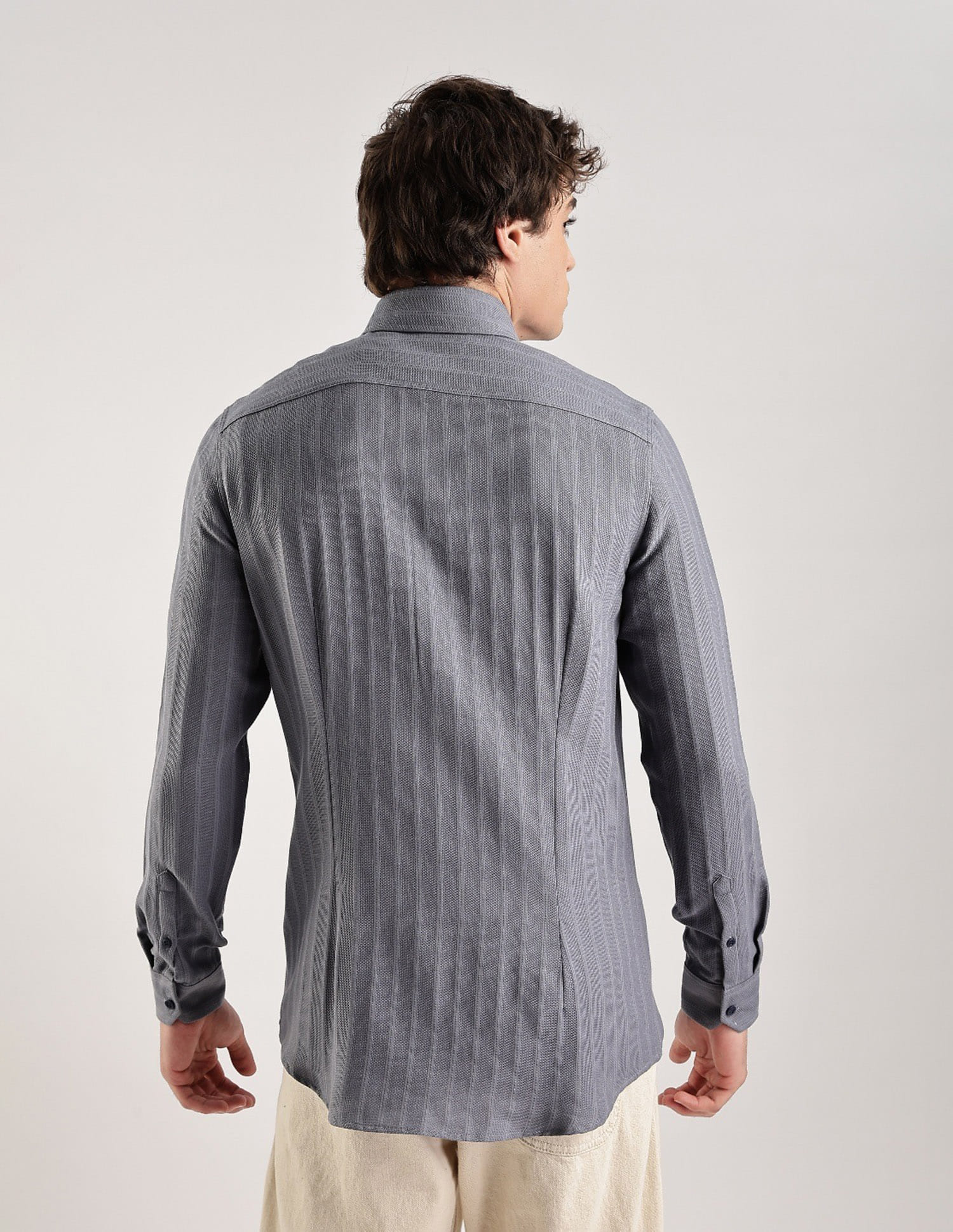 Buy Calvin Klein Jeans Textured Slim Fit Dobby Woven Shirt - NNNOW.com