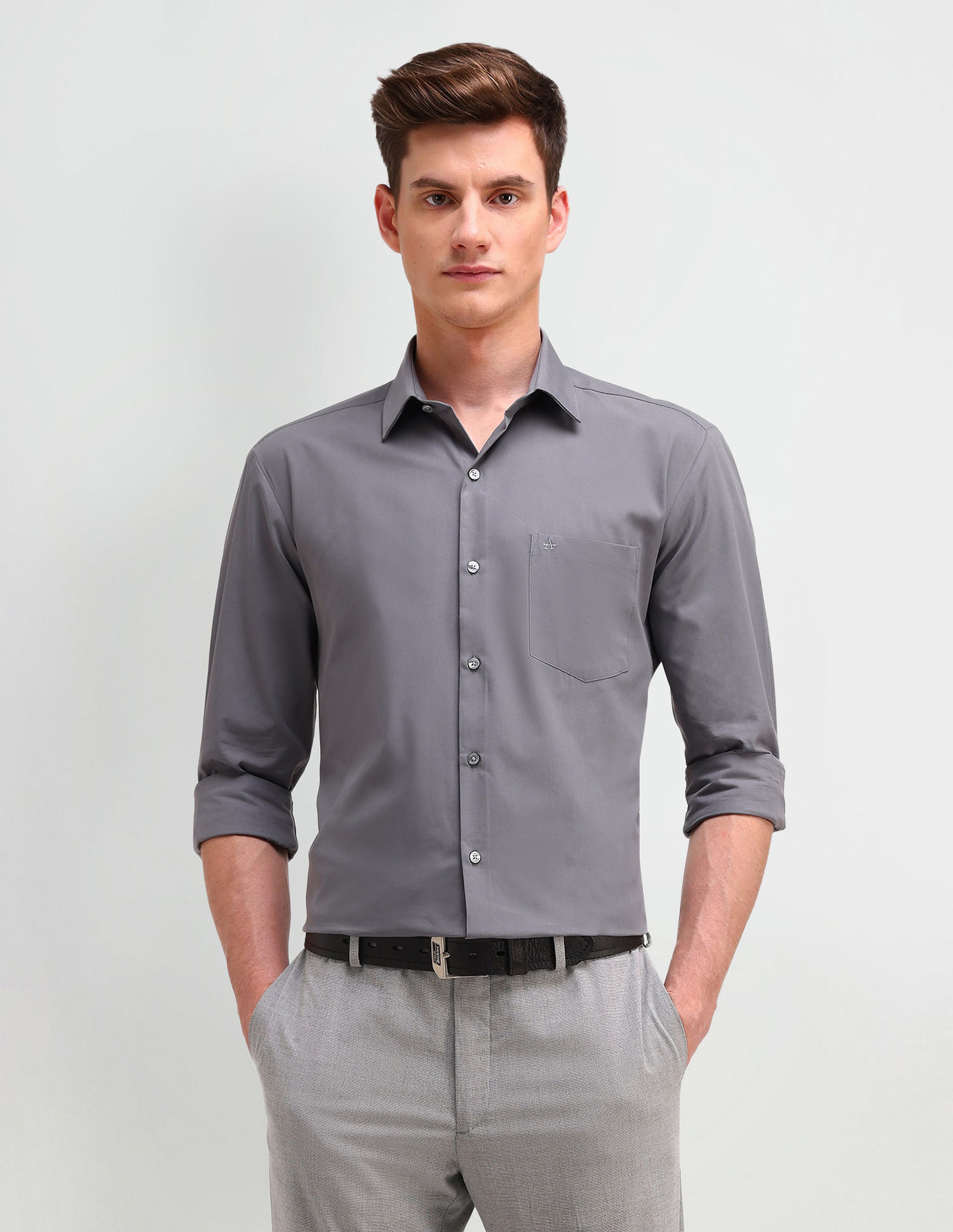 Arrow Slim Fit Solid Pattern Shirt