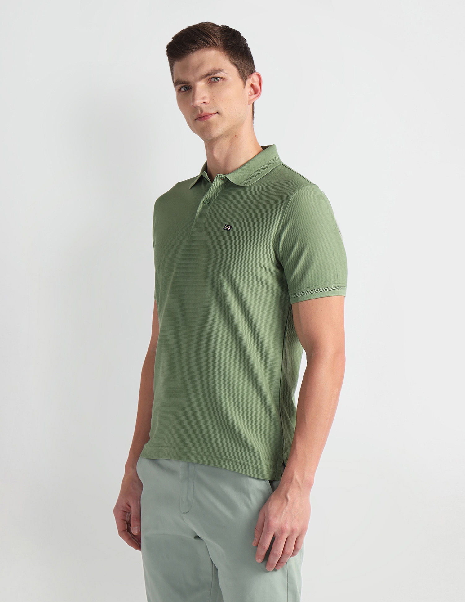 Arrow Sports Textured Logo Polo Shirt