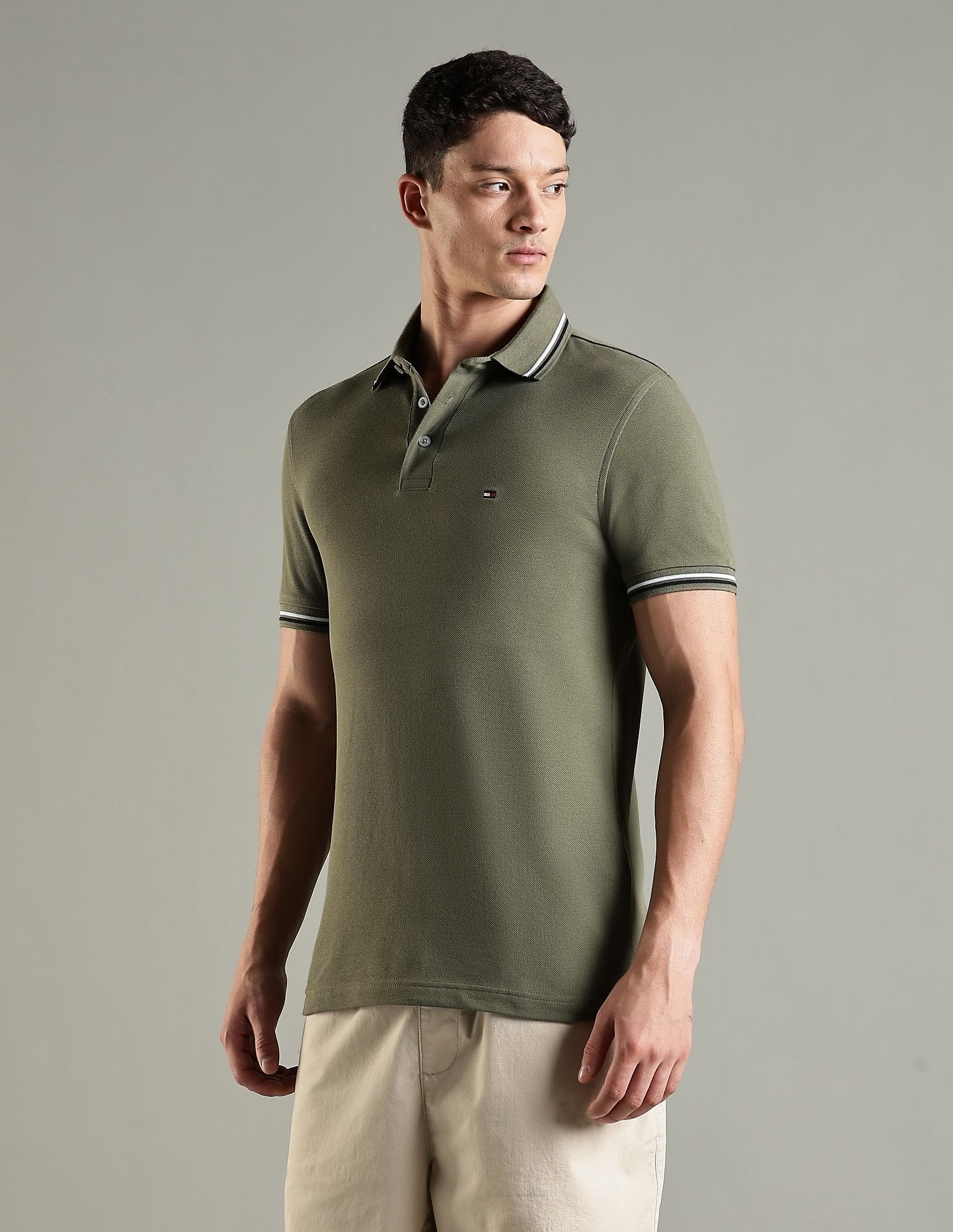 Tommy Hilfiger Kids Solid Slim Fit Cotton Polo T-Shirt