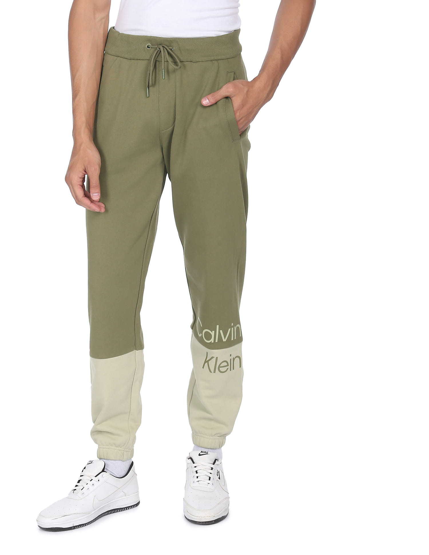 Calvin Klein Pantalon Chino Jogging Monogram Joggers Calvin Klein