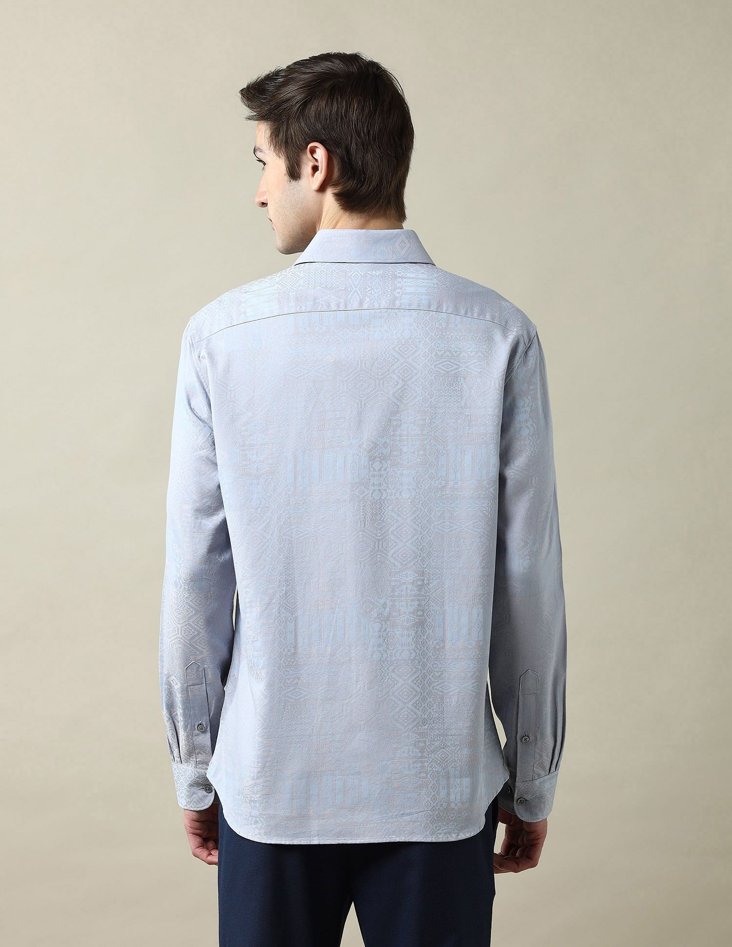 Arrow Tailored Fit Jacquard 1851 Shirt
