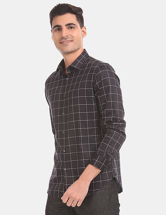 Calvin Klein Men Black Slim Fit Windowpane Check Casual Shirt
