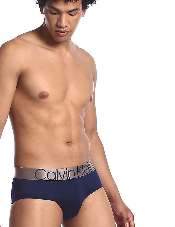 Buy Calvin Klein Underwear Men Navy Elasticized Waist Solid Hipster Briefs  - NNNOW.com