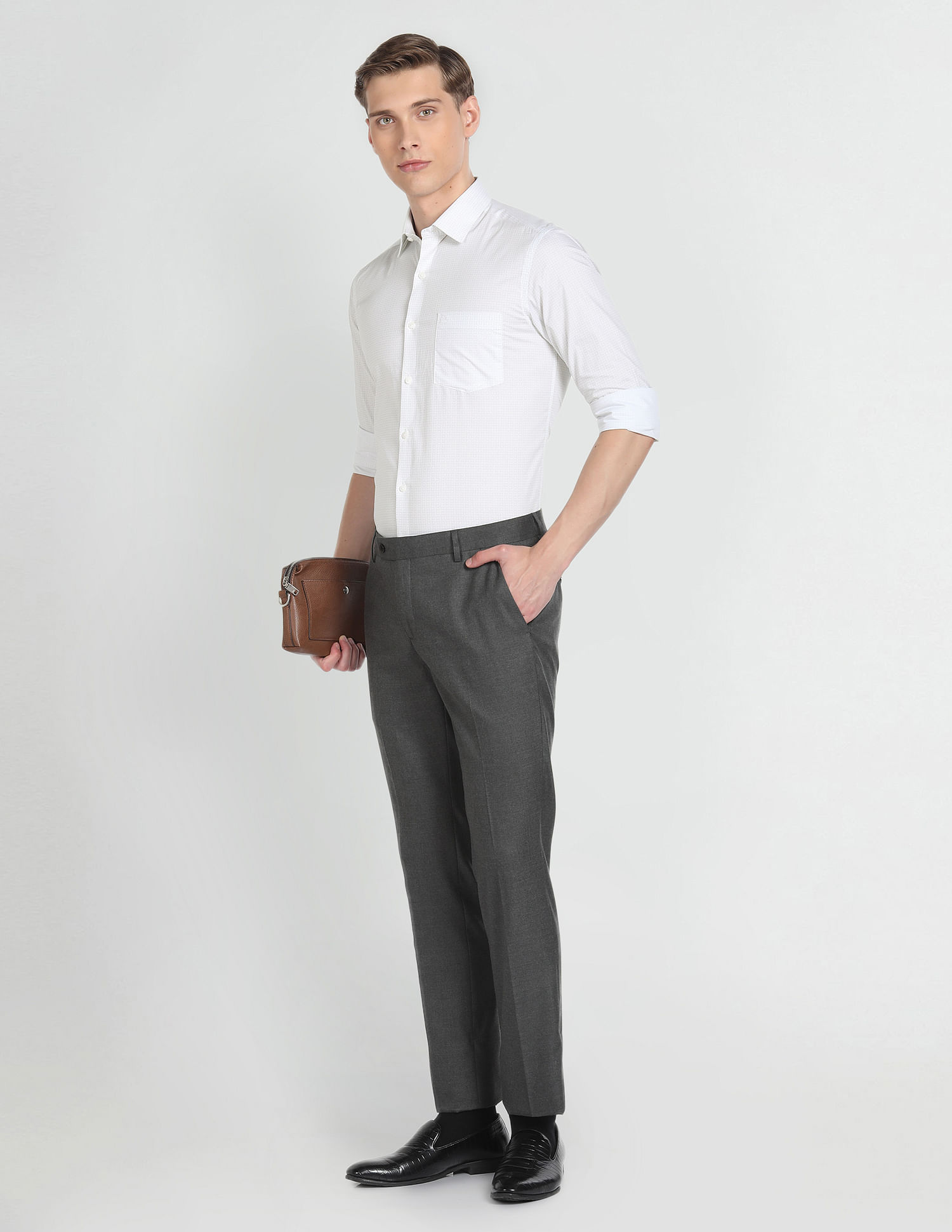 Arrow Manhattan Slim Fit Cotton Shirt