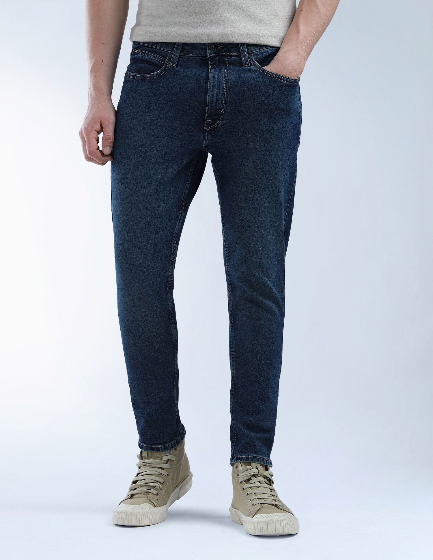 Flying Machine Stone Washed Mankle Relaxed Tapered Fit Jeans