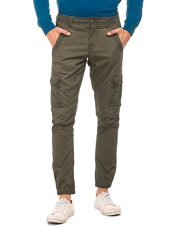 Buy Flying Machine Solid Slim Fit Cargo Joggers NNNOW