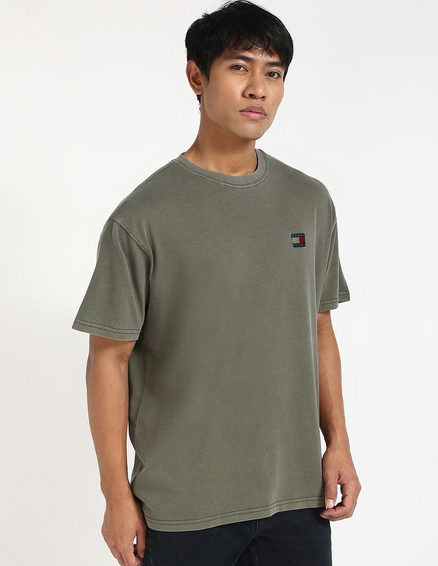 Tommy Hilfiger Solid Relaxed-Fit Cotton T-Shirt