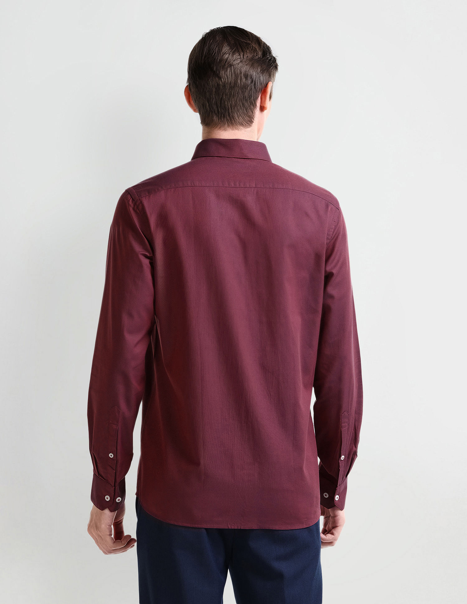 Arrow Manhattan Slim Fit Cotton Shirt