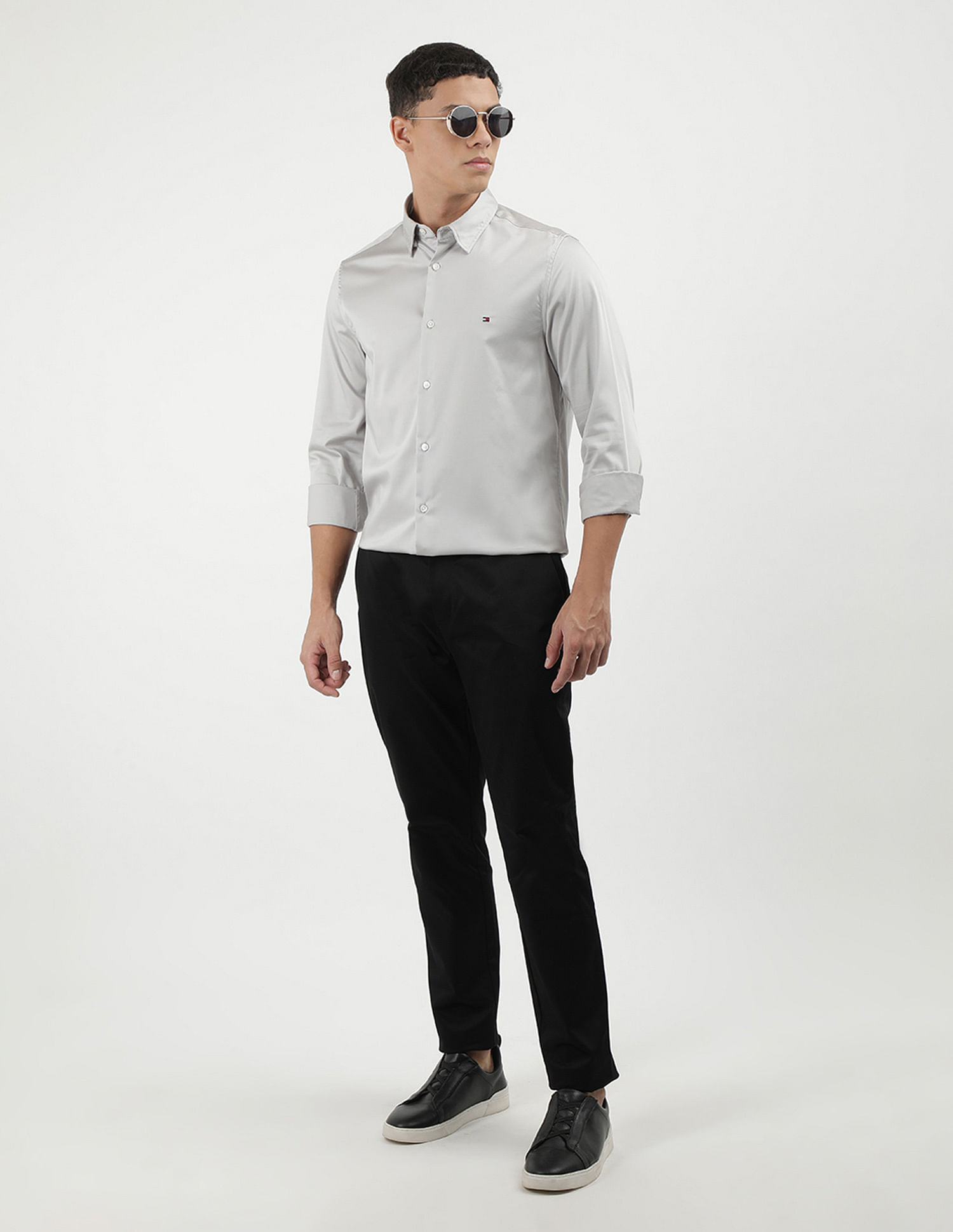 Tommy Hilfiger Sateen Solid Slim Fit Shirt