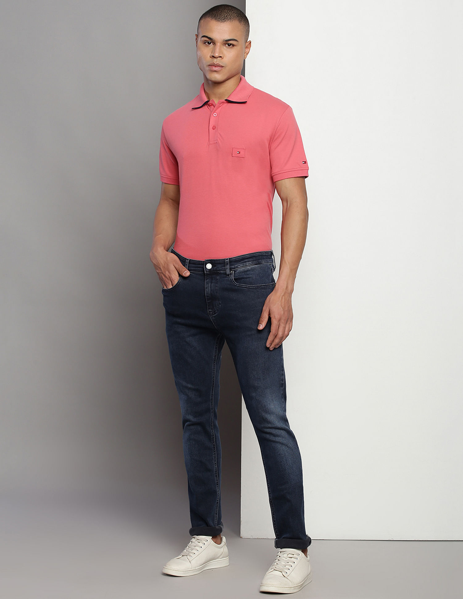 Tommy Hilfiger Mid Rise Austin Slim Tapered Fit Jeans