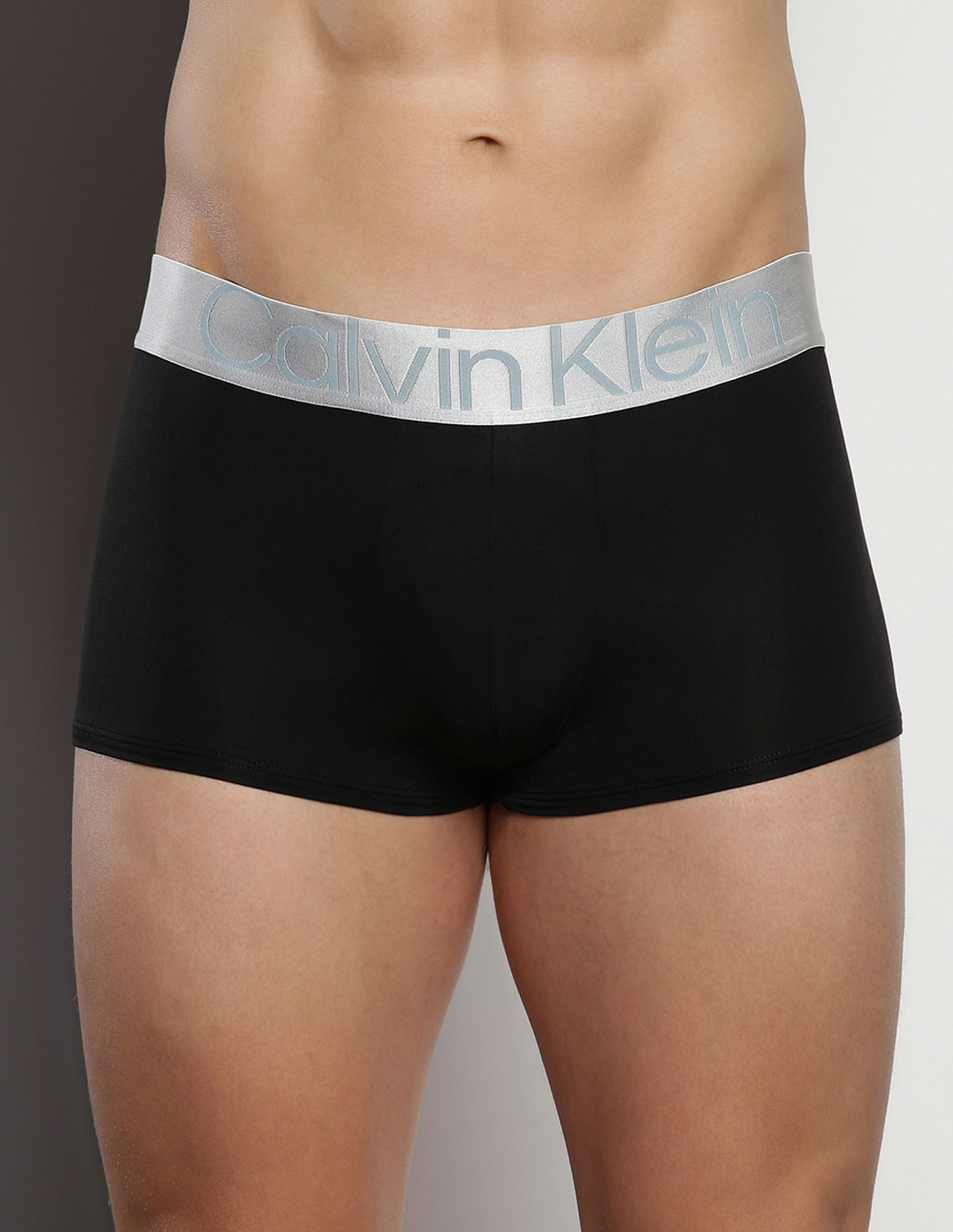 Buy Calvin Klein Underwear Low Rise Solid Trunks - Pack Of 3 - NNNOW.com