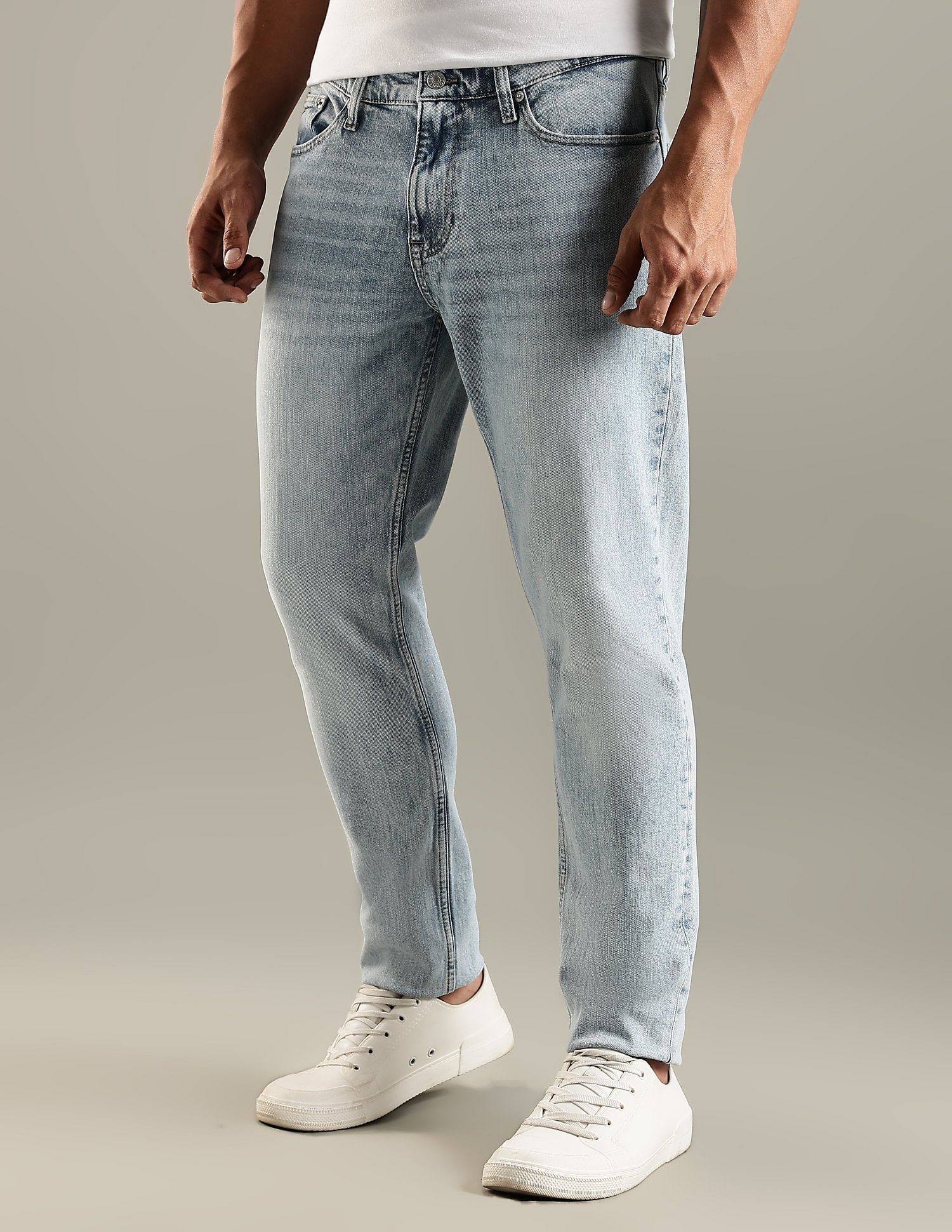 Tommy Hilfiger Heavy-Wash Slim Fit Mid Rise Jeans