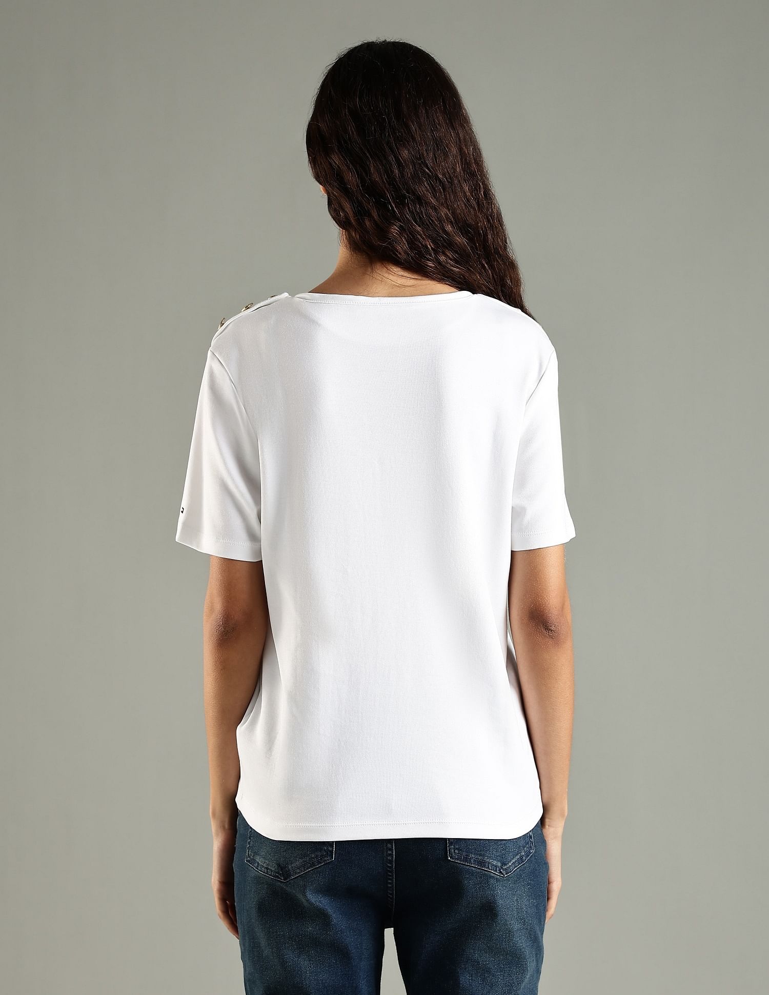 Tommy Hilfiger Solid Regular Fit Cotton T-Shirt