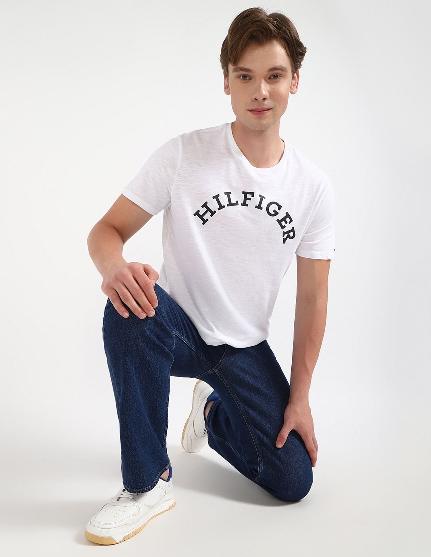 Tommy Hilfiger Logo Regular-Fit Cotton T-Shirt