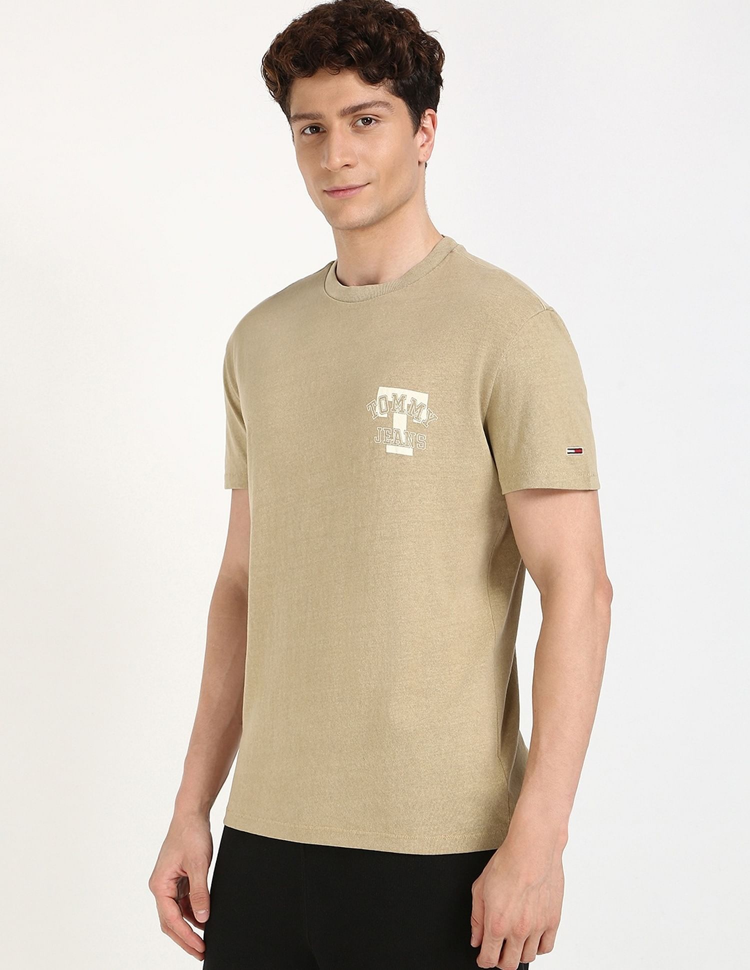 Tommy Hilfiger Logo Regular-Fit Cotton T-Shirt