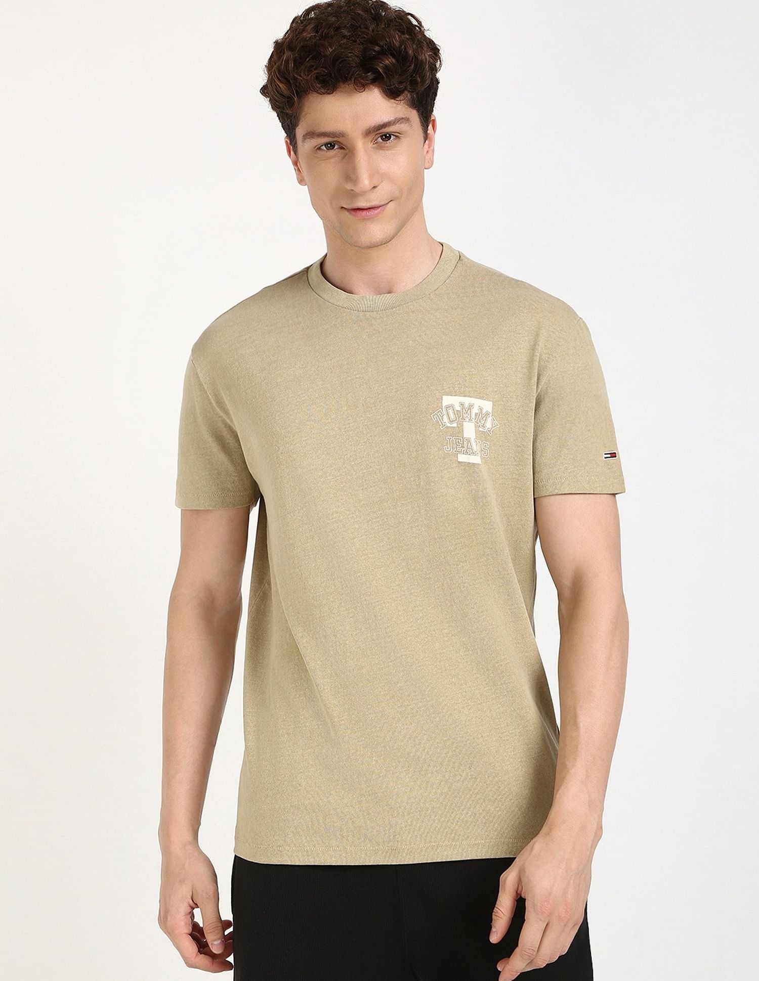 Tommy Hilfiger Logo Regular-Fit Cotton T-Shirt