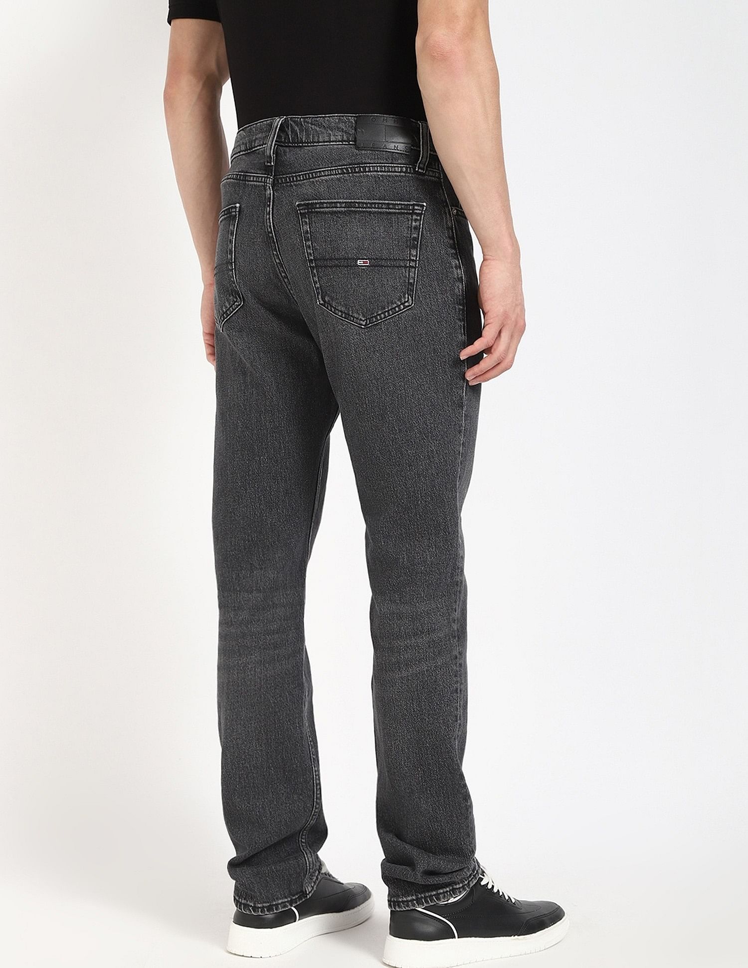Tommy Hilfiger Light-Wash Slim-Fit Mid Rise Jeans